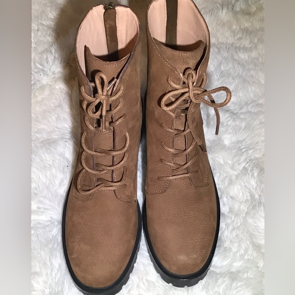 Madewell the Bradley womens lugsole lace up boots size 9.5